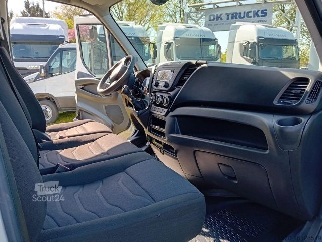 Fourgon isotherme frigorifique IVECO 35S16