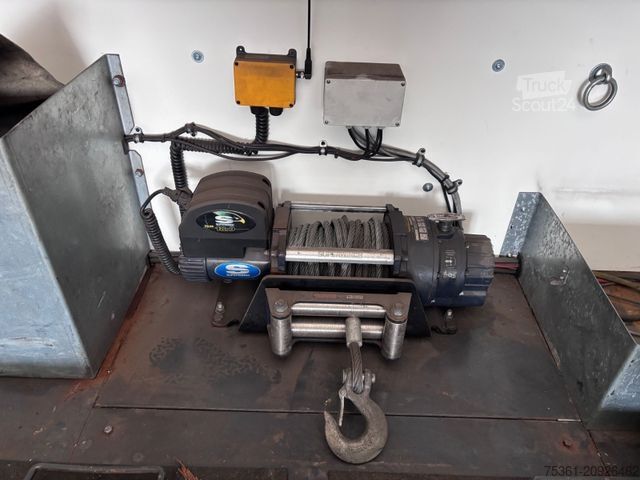 Tieflader-Sattelauflieger  Wiese Gabel Stapler Transport Tieflader WINDE