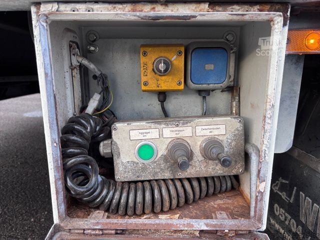 Tieflader-Sattelauflieger  Wiese Gabel Stapler Transport Tieflader WINDE