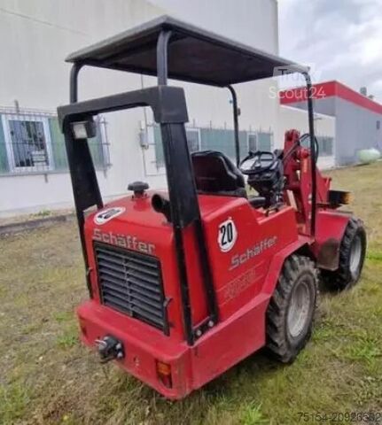 Ciągnik terminalowy Schäffer 4048