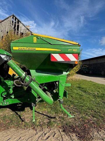 Tarkkuuskylvökone John Deere 1725NT+FT180