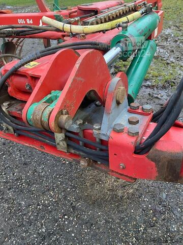 Aratro Kverneland PB 100 7 Schar
