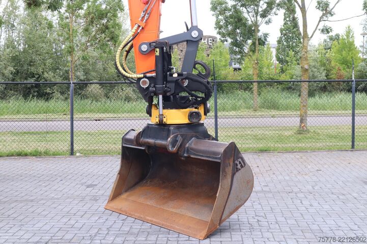 Escavatore gommato Doosan DX170W-5 | DX 170 W-5 | TILT ROTATOR | BUCKET |...