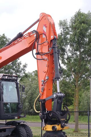 Escavatore gommato Doosan DX170W-5 | DX 170 W-5 | TILT ROTATOR | BUCKET |...