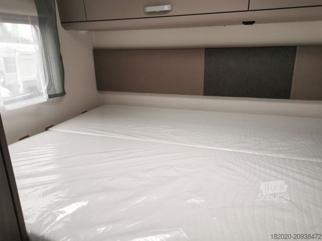 Autocaravana con alcoba CARADO A 132 PRO (45) SAT, Navi, Alufelgen