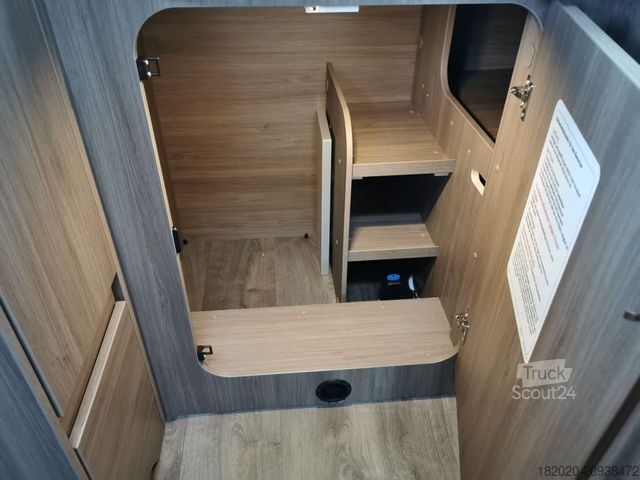 Autocaravana con alcoba CARADO A 132 PRO (45) SAT, Navi, Alufelgen