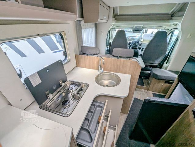 Autorulotă semi-integrată CARADO T 338 pro+ HUBBETT, AUTOMATIK, MJ26