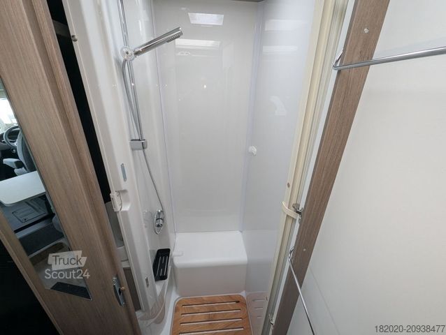 Autorulotă semi-integrată CARADO T 338 pro+ HUBBETT, AUTOMATIK, MJ26