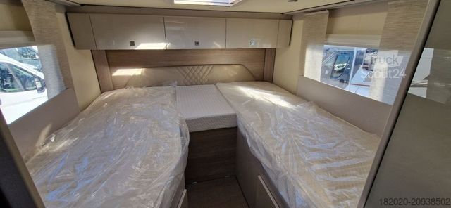 Teilintegriertes Wohnmobil BÜRSTNER Lineo T 690 G (55) SAT+TV, 155 PS Autom.