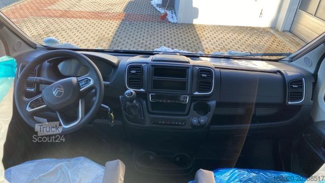 Camping-car PÖSSL D-Line Roadcruiser REVOLUTION Sale LP 75.633,-