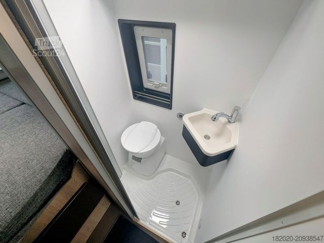 Asuntoauto PÖSSL Summit 600 B Plus Sale LP 68.905,-