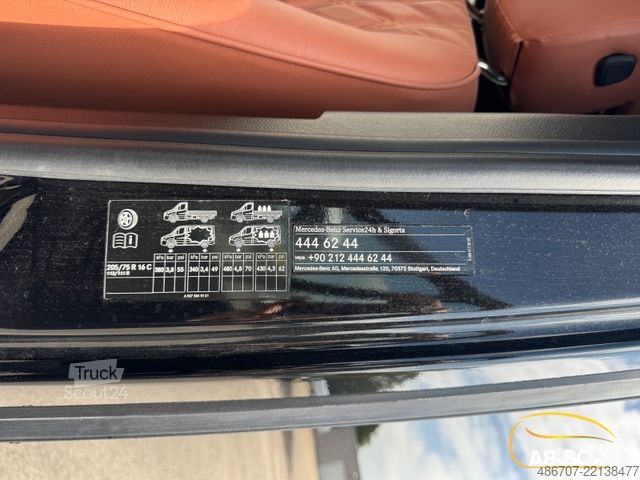Autocar MERCEDES-BENZ 519 STORM 21 SITZE GROSSEN KOFFER