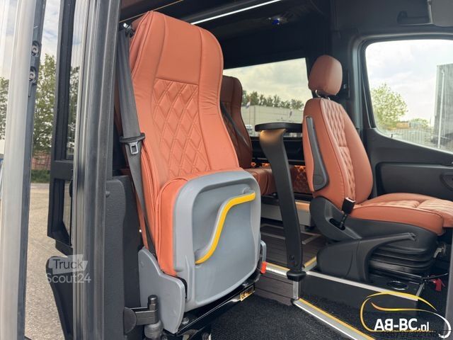 Autocar MERCEDES-BENZ 519 STORM 21 SITZE GROSSEN KOFFER