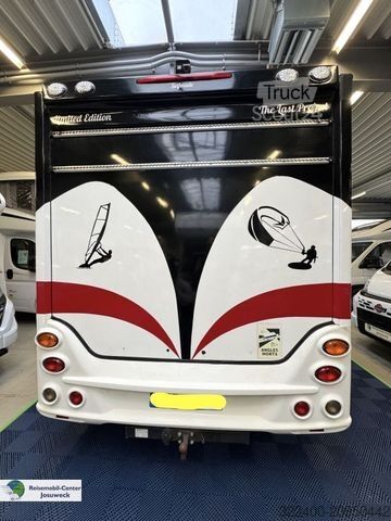 Daļēji integrēta kemperis LMC Liberty 708 G Individual