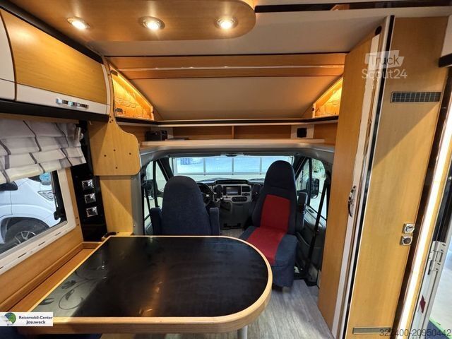 Daļēji integrēta kemperis LMC Liberty 708 G Individual