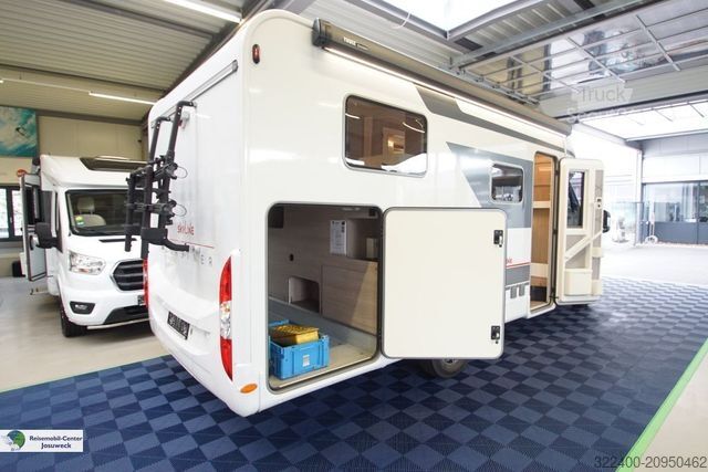 Autorulotă semi-integrată BÜRSTNER Lyseo Time Skyline 690 G AUTOMATIK / Winterpaket