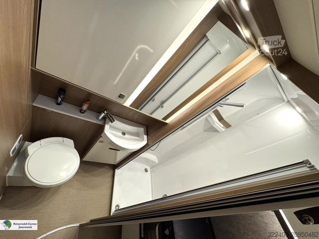 Caravana semiintegrada BÜRSTNER Lyseo TD 594 Harmony Line Winter-Komfort Paket