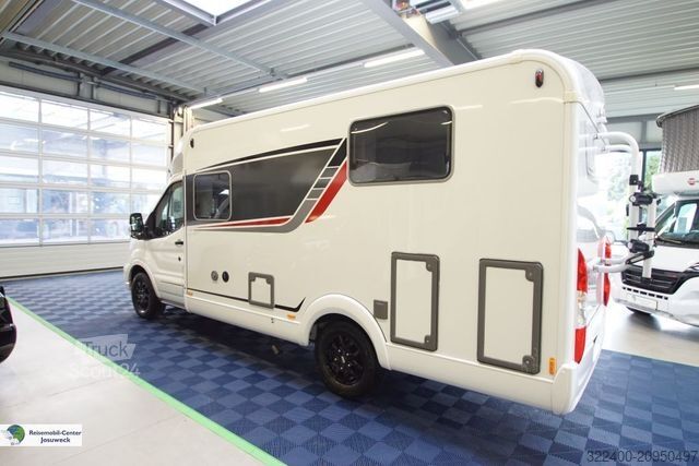 Autorulotă semi-integrată BÜRSTNER Lineo T 620 G Winter Paket