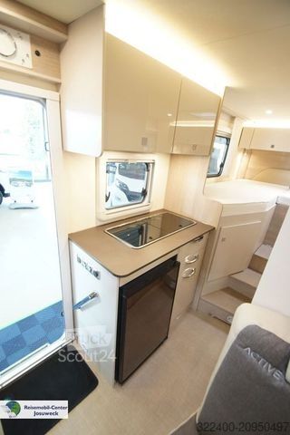 Autorulotă semi-integrată BÜRSTNER Lineo T 620 G Winter Paket