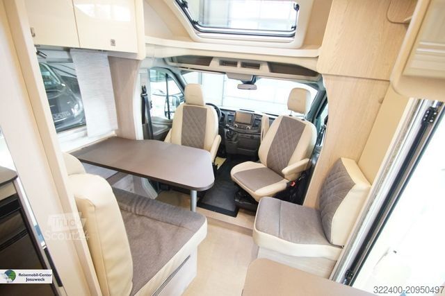 Autorulotă semi-integrată BÜRSTNER Lineo T 620 G Winter Paket