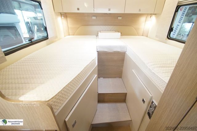 Autorulotă semi-integrată BÜRSTNER Lineo T 620 G Winter Paket