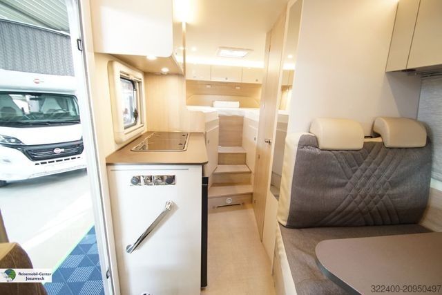 Autorulotă semi-integrată BÜRSTNER Lineo T 620 G Winter Paket