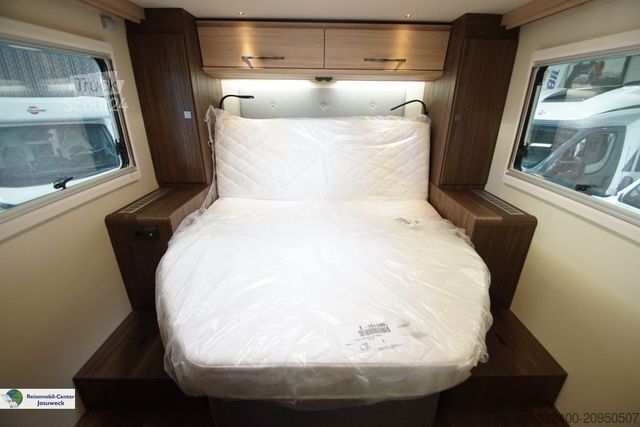 Pusiau integruotas kemperis EURAMOBIL Profila T 726 QF alle Eura Ausstattungspakete