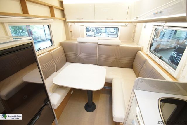 Yarı entegre karavan BÜRSTNER Lyseo Gallery TD 649 G TOP AUSSTATTUNG