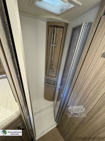Autorulotă integrată BÜRSTNER Lyseo I 727 G 180 PS Alde Einzelbetten