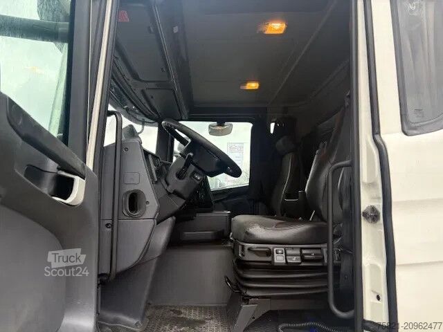 Kølet/frosset transport Scania G410 Cooltruck