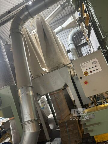 AGRAVIS Technik Raiffeisen GmbH AGRAVIS Technik Raiffeisen GmbH AGRAVIS Technik Raiffeisen GmbH