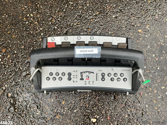 Ανατρεπόμενο όχημα με γερανό DAF FA 45 LF 220 Hiab 8 Tonmeter laadkraan Just 53...