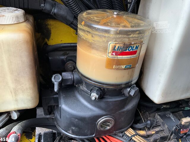 Varredora de rua SCHMIDT CLEANGO 500 with 3-rd brush