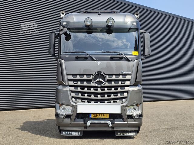 Standaard-SZM Mercedes-Benz Arocs 2658 6x4 / HMF 40 t/m - 21.3 mtr / WINCH