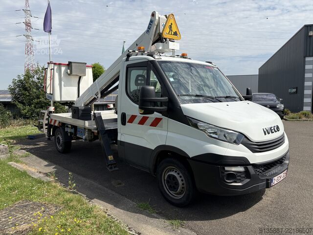 Camion Nacelle Iveco Daily 35S12