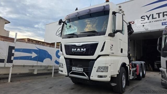 Véhicule tracteur MAN TGX 33.560