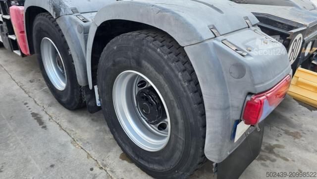 Véhicule tracteur MAN TGX 33.560