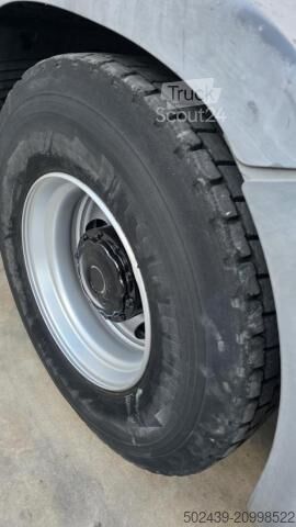 Véhicule tracteur MAN TGX 33.560