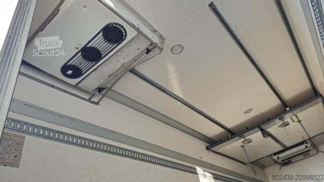 Refrigerated truck Renault Premium 270 DXI