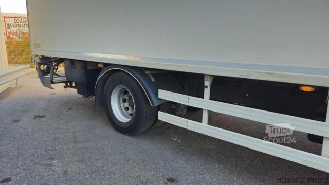 Camion frigorifique Renault Premium 270 DXI