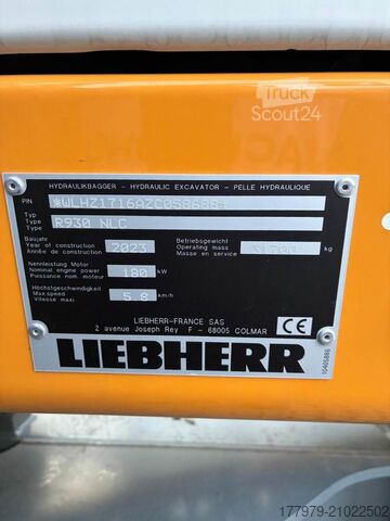 Rupsgraver LIEBHERR R930