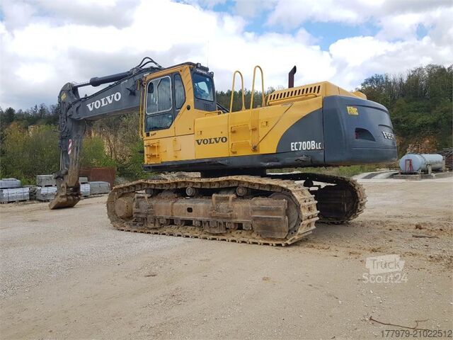 حفارة مجنزرة VOLVO EC700 BLC