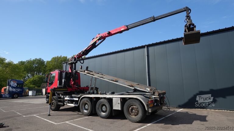 Krano sunkvežimis Iveco Trakker 410 8x4 Cable system with Crane