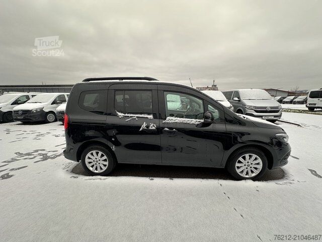 Minibus MERCEDES-BENZ T 180 d Progressive standard