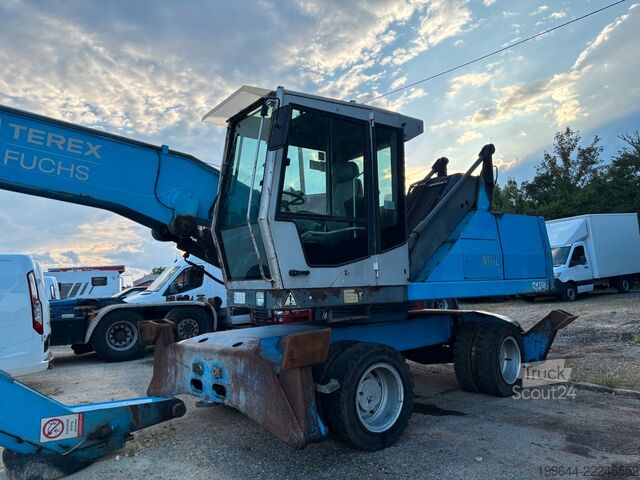 Колёсный экскаватор FUCHS MHL 331 Magnetanlage TEREX