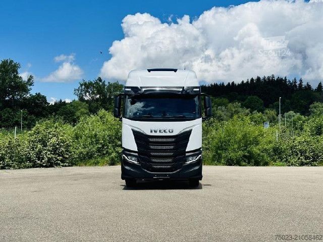 Camion porte-caisses amovibles IVECO AS260S46Y/FS CM CNG