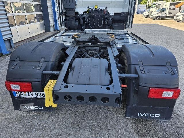 Tracteur routier standard IVECO AS440S50T/FP