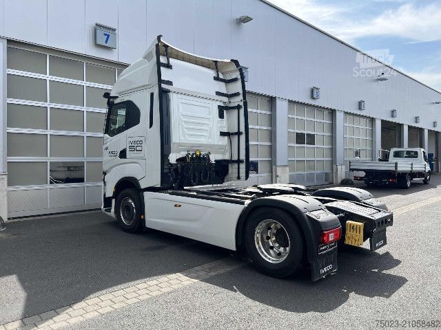 Tracteur routier standard IVECO AS440S50T/FP