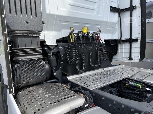 Tracteur routier standard IVECO AS440S50T/FP