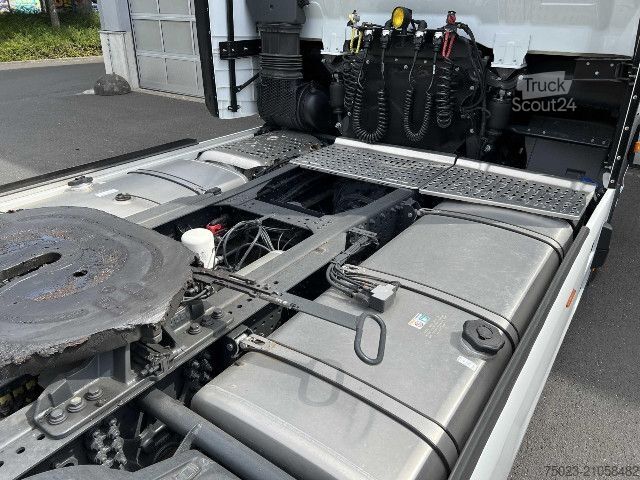 Tracteur routier standard IVECO AS440S50T/FP